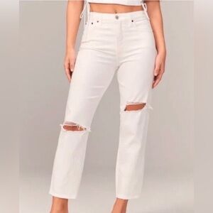 Abercrombie & Fitch "The White Highrise Mom Jean" | Color White |